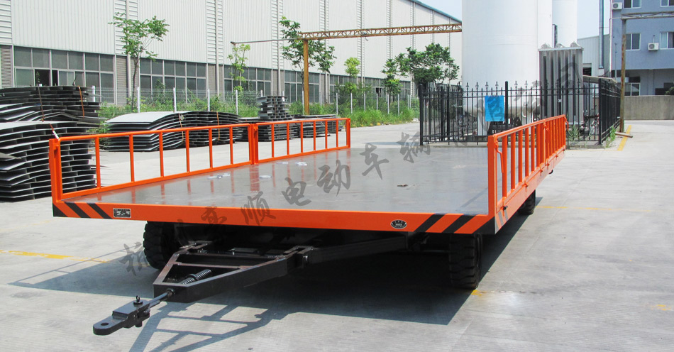 重型平板拖車(chē)